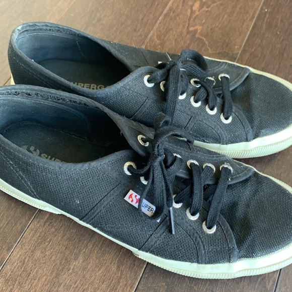 Superga 41 9.5US Cotu Classic Black and Cream Rubber Sole Sneaker Casual… - Picture 5 of 10